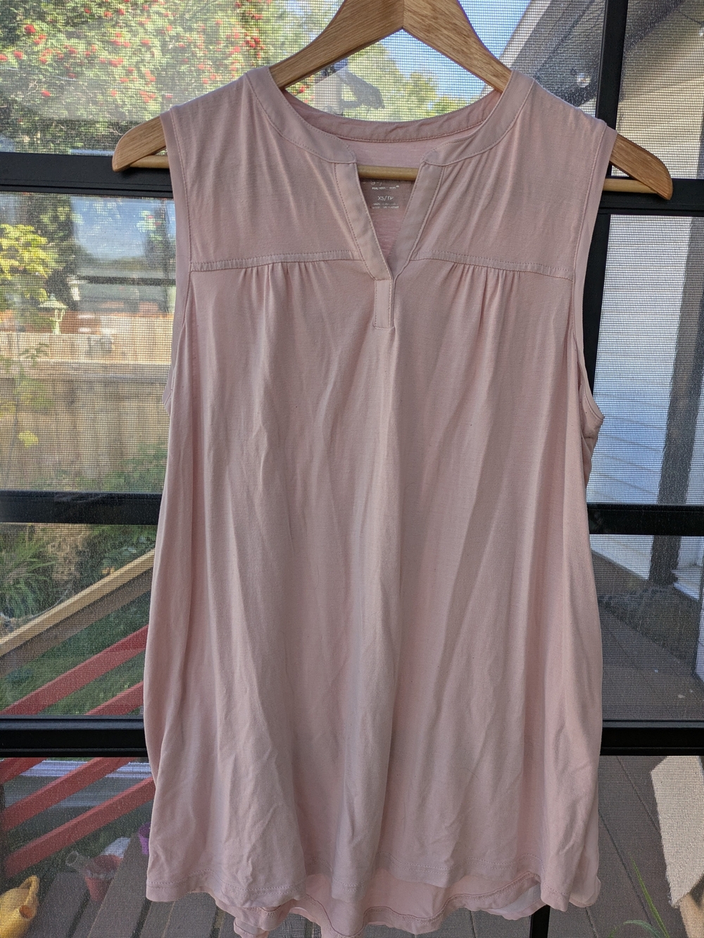 Liz Lange Maternity Flowy Sleeveless Top in Dusty Pink